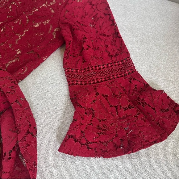 Miss May Lace Bell Sleeve Dress. Red. Large. - Picture 11 of 11